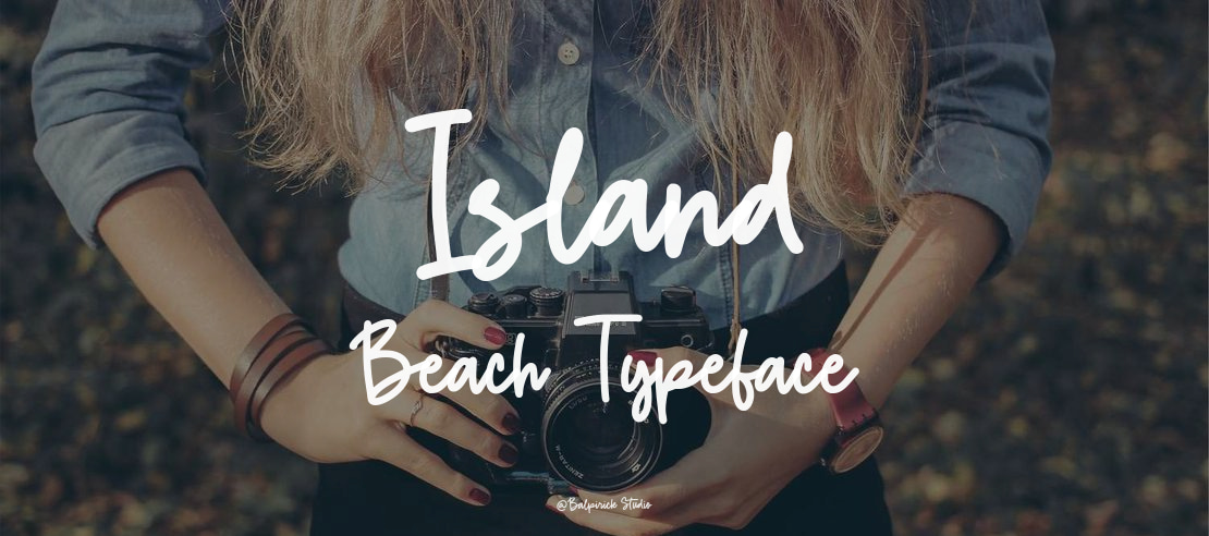 Island Beach Font