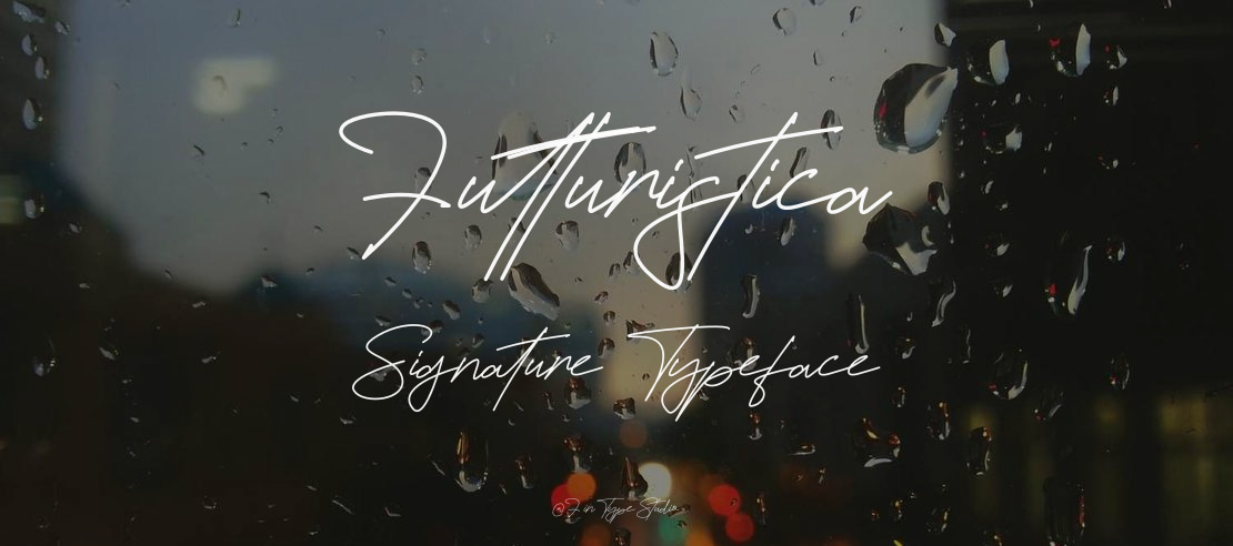 Futturistica Signature Font