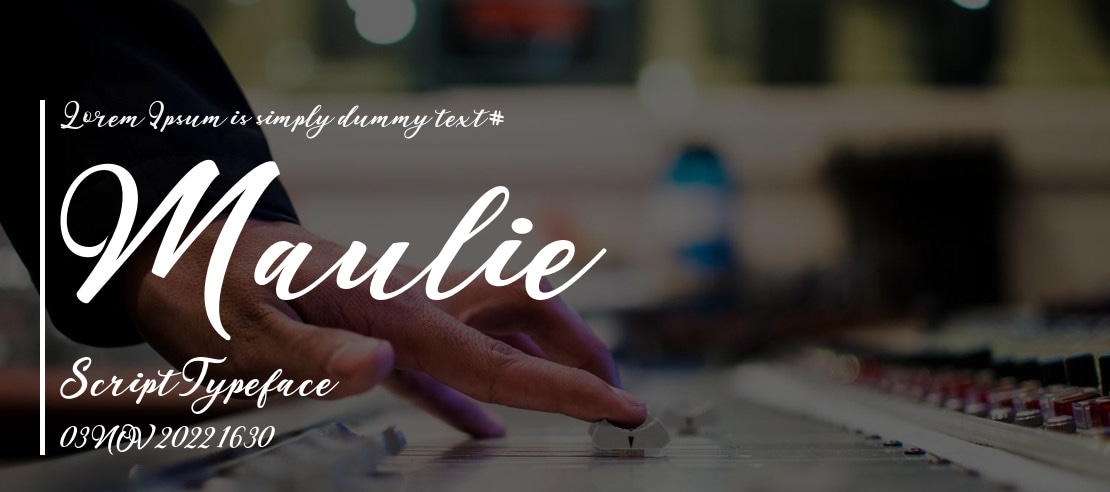 Maulie Script Font