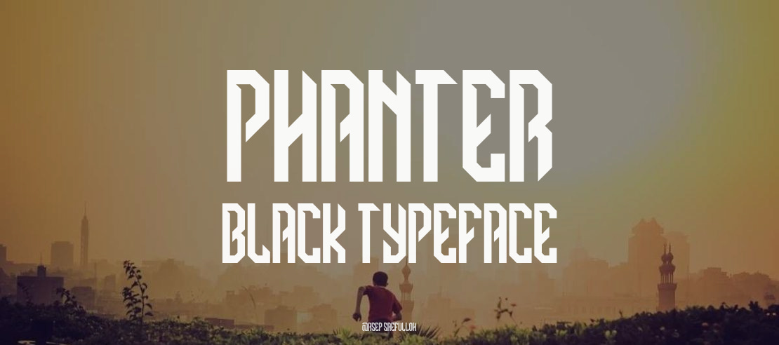 PHANTER BLACK Font