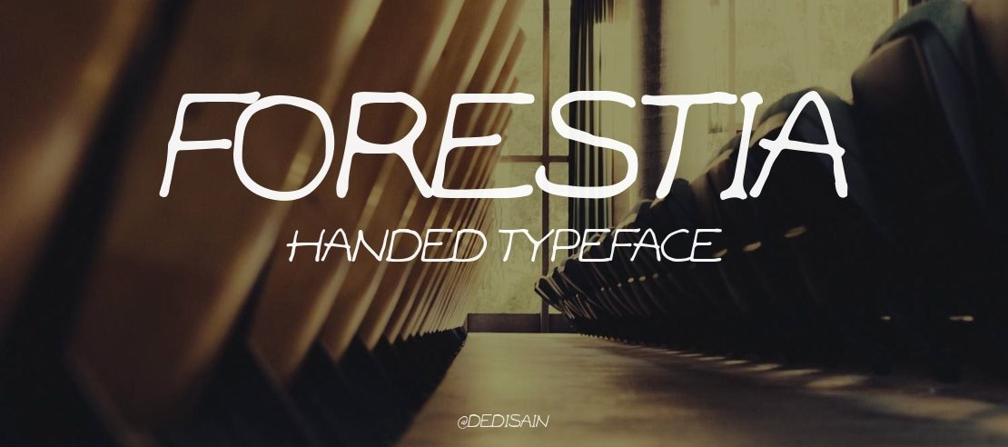 Forestia Handed Font