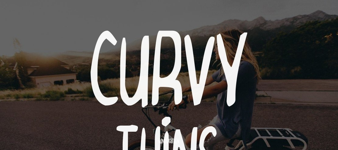 Curvy Thins Font Family