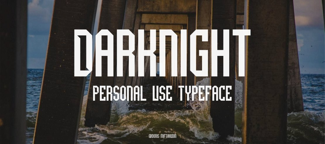 Darknight Personal Use Font