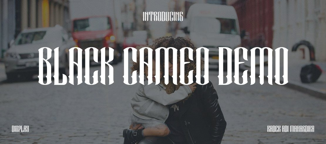 Black Cameo Demo Font