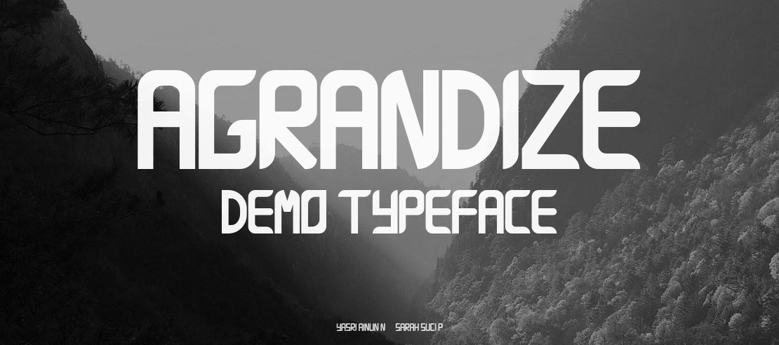 Agrandize Demo Font