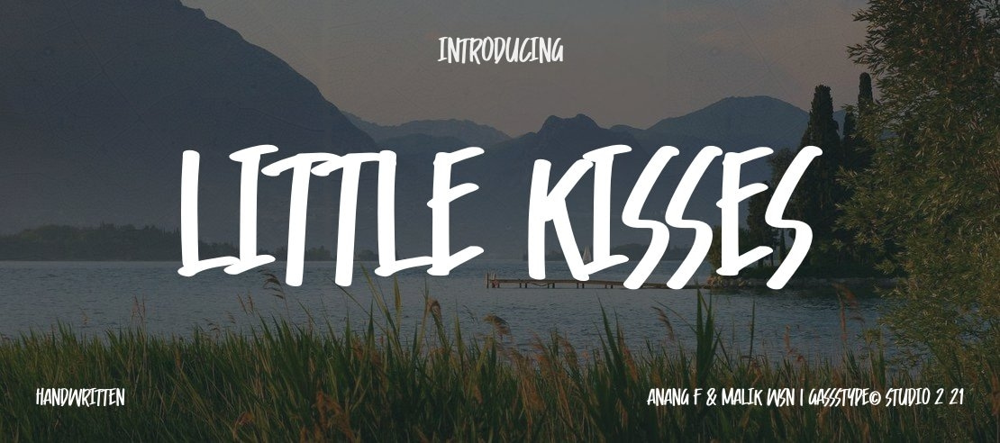Little Kisses Font