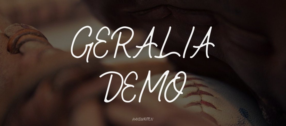 Geralia  DEMO Font