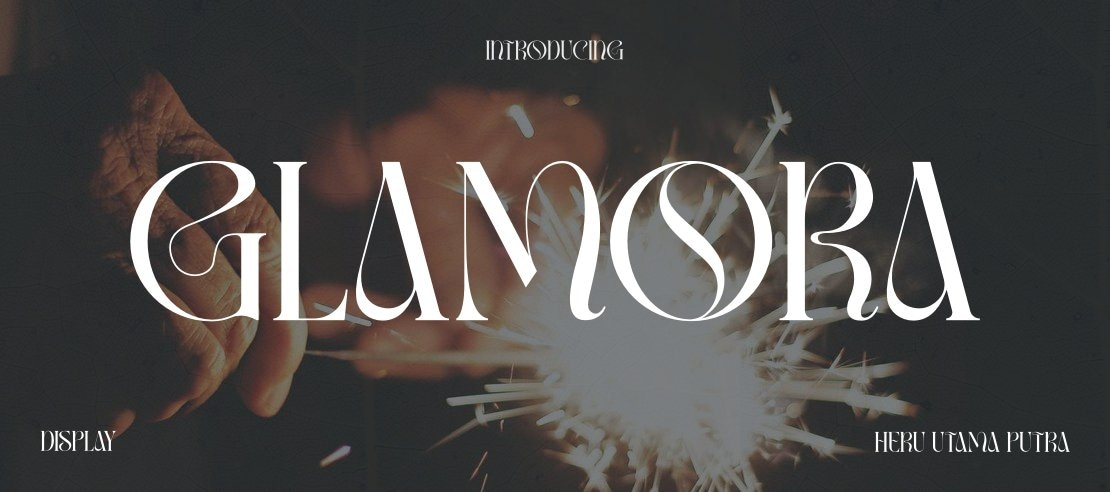 GLAMORA Font