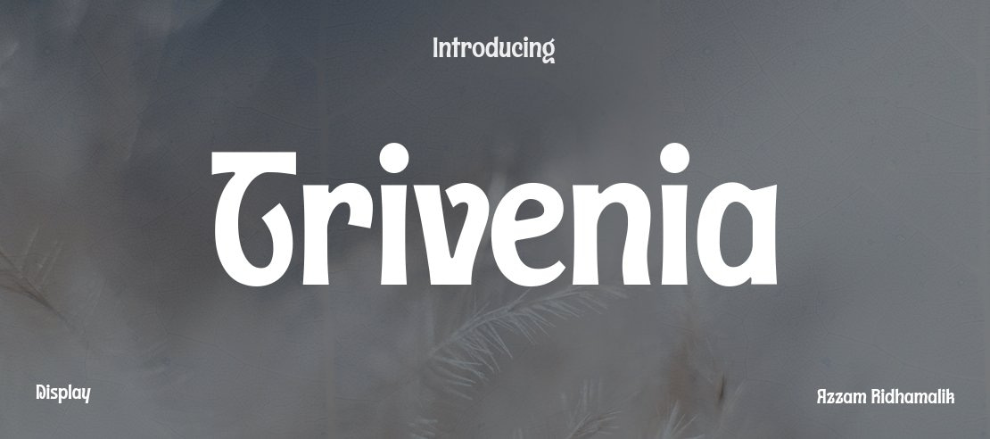 Trivenia Font